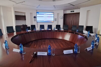 A conference round room in SNI